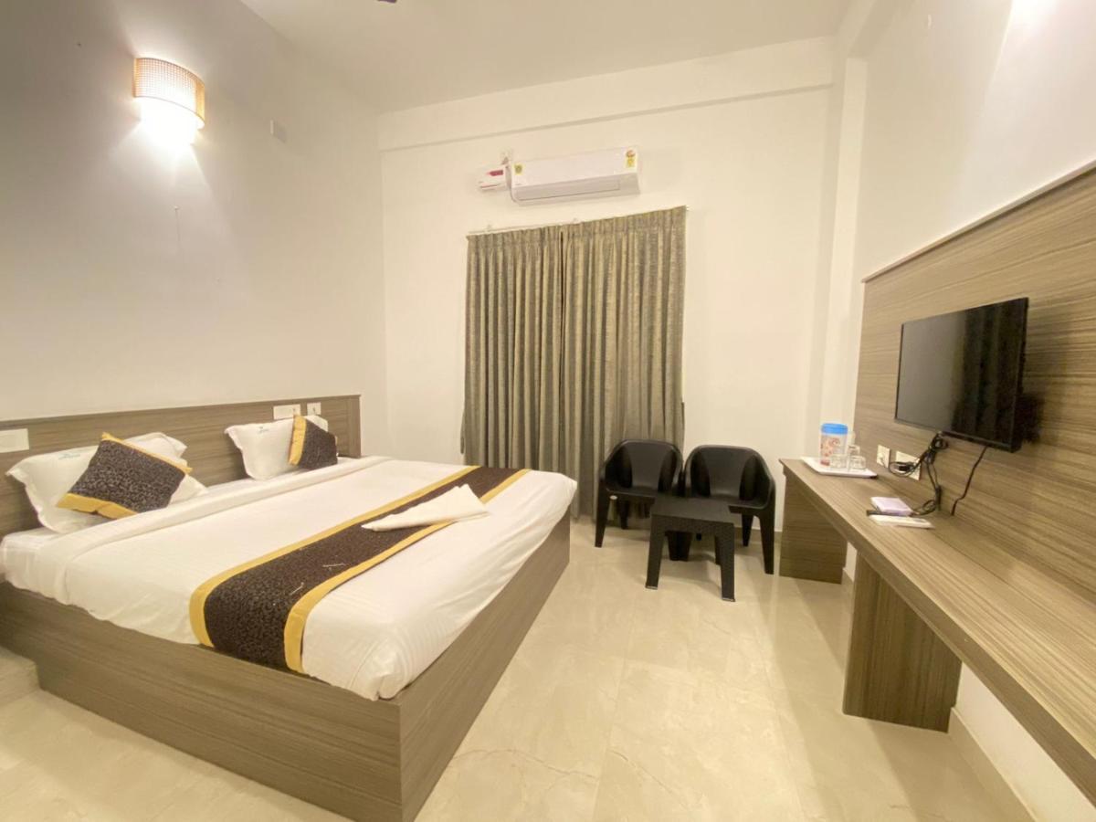 Le Poshe Beachview - Tie Hotels & Resorts Pondicherry Exterior foto